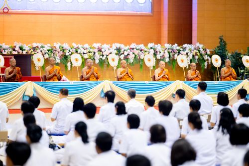 ภาพ No.339614:วันที่ 18 กรกฎาคม พ.ศ.2569 วันมหารำลึก ครั้งที่ 36 ณ ห้องแก้วสารพัดนึก 1 วัดพระธรรมกาย