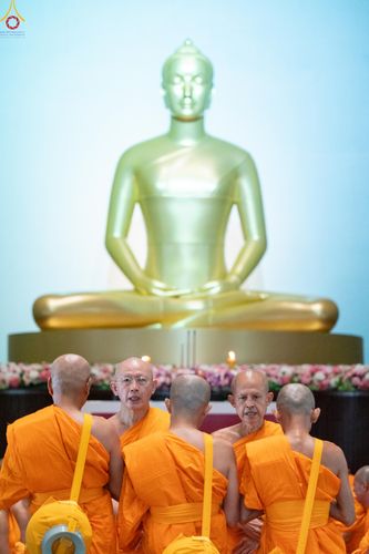 ภาพ No.335408:วันเสาร์ที่ 13 มิถุนายน พ.ศ.2569 พิธีขอบรรพชา , พิธีขอสรณคมน์และศีล , พิธีถวายบาตร , พิธีอุปสมบท โครงการอุปสมบทหมู่ผู้บริหาร รุ่นที่ 16 , โครงการอุปสมบทหมู่ธรรมทายาท  ระดับอุดมศึกษา รุ่นที่ 53 (ภาคฤดูฝน) ณ โบสถ์พระไตรปิฏก วัดพระธรรมกาย