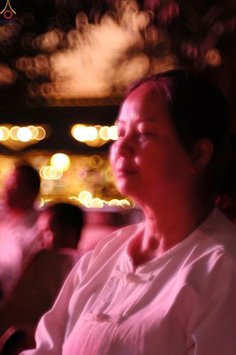 ภาพ No.292136:วันที่ 10 มกราคม พ.ศ. 2569 พิธีจุดประทีปถวายเป็นพุทธบูชา และบูชาธรรมมหาปูชนียาจารย์  ณ อนุสรณ์สถานคลองบางนางแท่น อ.สามพราน จ.นครปฐม ในโครงการธรรมยาตรา กตัญญูบูชา มหาปูชนียาจารย์ พระมงคลเทพมุนี(สด จนฺทสโร) พระผู้ปราบมาร อนุสรณ์สถาน 7 แห่ง ปีที่ 14