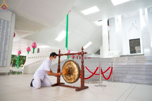 ภาพ No.83530:พิธีบรรพชาอุปสมบทหมู่ธรรมทายาทนานาชาติ (ภาคภาษาจีน) รุ่นที่ 18 ณ โบสถ์พระไตรปิฎก วัดพระธรรมกาย จ.ปทุมธานี วันเสาร์ที่ 15 กรกฎาคม 2566