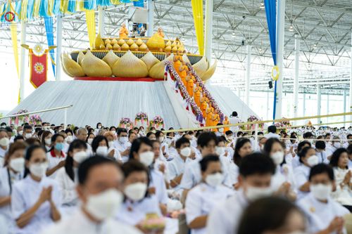 ภาพ No.82424:พิธีหล่อพระประธานเพื่อประดิษฐาน ณ มหาวิหารคด วันอาทิตย์ที่ 11 มิถุนายน พ.ศ. 2566 ณ สภาธรรมกายสากล วัดพระธรรมกาย