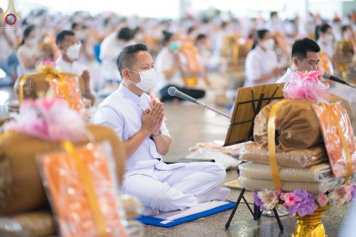 ภาพ No.66463:พิธีถวายอุปกรณ์เครื่องกันหนาว แด่คณะพระภิกษุ สามเณร วัดพระธรรมกาย วันเสาร์ที่ 10 ธันวาคม พ.ศ. 2565 ณ สภาธรรมกายสากล วัดพระธรรมกาย จ.ปทุมธานี