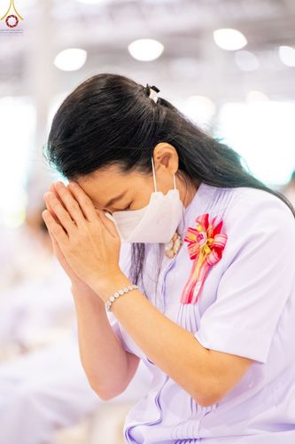 ภาพ No.65192:พิธีบูชาข้าวพระ และสาธุชนปฏิบัติธรรมร่วมกัน ในวันอาทิตย์ต้นเดือนที่ 4 ธันวาคม พ.ศ. 2565 ณ วัดพระธรรมกาย จ.ปทุมธานี