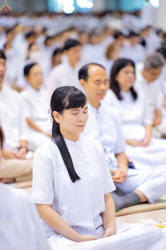 ภาพ No.337856:วันอาทิตย์ต้นเดือน 5 กรกฎาคม พ.ศ.2569 พิธีบูชาข้าวพระ ณ สภาธรรมกายสากล วัดพระธรรมกาย