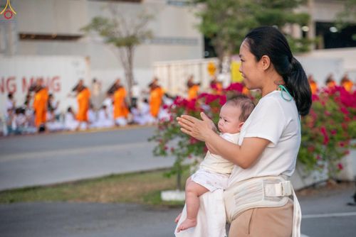 ภาพ No.287060:วันที่ 2 มกราคม พ.ศ.2569 พิธีต้อนรับพระธรรมยาตรา ครั้งที่ 1 (ภาพชุดที่ 2) ณ วัดพระธรรมกาย (วิหารหลวงปู่ - พระมหาธรรมกายเจดีย์)