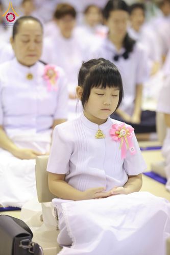 ภาพ No.318345:วันอาทิตย์ต้นเดือนที่ 5 เมษายน พ.ศ.2569 พิธีบูชาข้าวพระ ณ สภาธรรมกายสากล วัดพระธรรมกาย