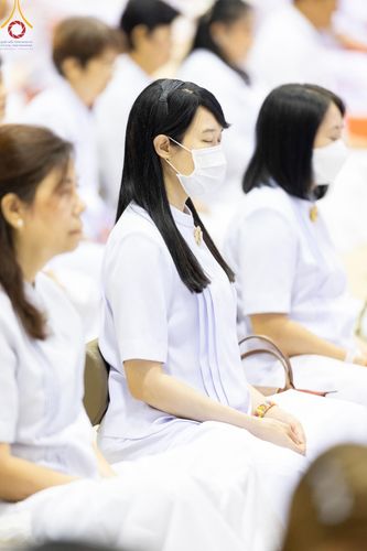 ภาพ No.137304:พิธีตักบาตร และปฏิบัติธรรม ในวันวิสาขบูชา วันพุธที่ 22 พฤษภาคม พ.ศ. 2567 ( วันพระขึ้น15 ค่ำ เดือน 6 ) ณ วัดพระธรรมกาย จ.ปทุมธานี