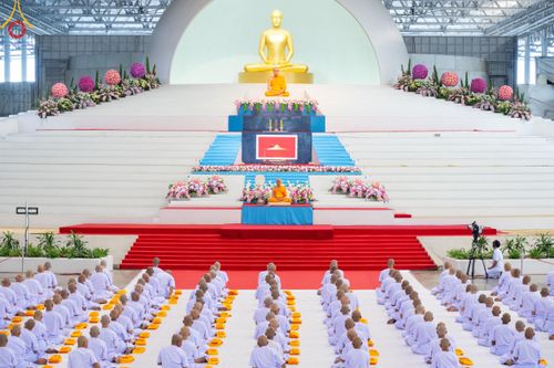ภาพ No.180676:พิธีบรรพชาอุปสมบท โครงการอุปสมบทบูชาธรรมมหาปูชนียาจารย์ ประจำปีพุทธศักราช 2567 วันเสาร์ที่ 7 ธันวาคมพ.ศ. 2567 ณ วัดพระธรรมกาย จ.ปทุมธานี
