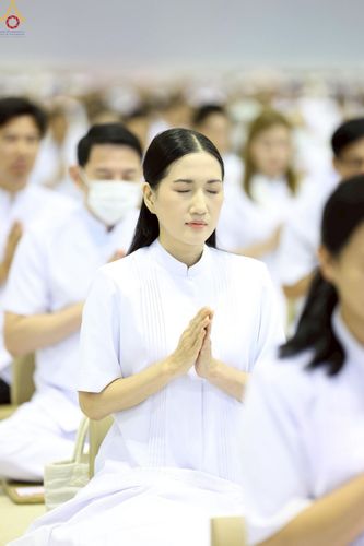 ภาพ No.228007:วันอาทิตย์ที่ 1 มิถุนายน พ.ศ. 2568 พิธีตักบาตร , พิธีบูชาข้าวพระ ณ วัดพระธรรมกาย จ.ปทุมธานี