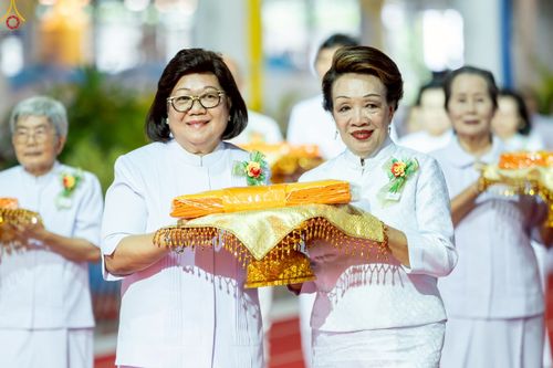 ภาพ No.240831:วันพุธที่ 27 สิงหาคม พ.ศ. 2568 พิธีทอดผ้าป่าเพื่อสร้างอาคาร  82 ปี หลวงพ่อธัมมชโย สมทบกฐินวัดพระธรรมกาย และกฐิน 30,000 วัดทั่วประเทศ ครั้งที่ 1