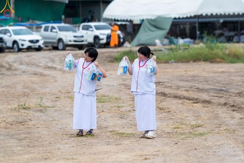 ภาพ No.119814:V.19 แกล้วกล้า การเตรียมงาน เก็บงาน การรับบุญของเจ้าหน้าที่หน่วยงานต่างๆ เพื่อโครงการธรรมยาตรา กตัญญูบูชามหาปูชนียาจารย์ พระมงคลเทพมุนี (สด จนฺทสโร) พระผู้ปราบมาร อนุสรณ์สถาน 7 แห่ง ปีที่ 12 ระหว่างวันที่ 2 - 31 มกราคม พ.ศ.2567