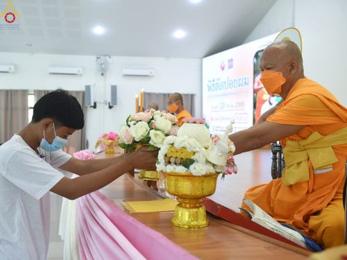 ภาพ No.78677:พิธีตัดปอยผม ปลงผม นาคธรรมทายาท ในโครงการบรรพชาฟื้นฟูพระพุทธศาสนาทั่วไทย ณ ศูนย์ปฎิบัติธรรมสระบุรี ต.นายาว อ.พระพุทธบาท จ.สระบุรี  วันที่ 29 มีนาคม พ.ศ.2566