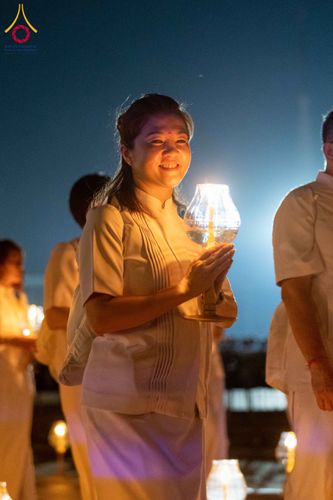 ภาพ No.312296:วันอังคารที่ 3 มีนาคม พ.ศ.2569 พิธีเวียนประทักษิณและจุดมาฆประทีป (ภาพชุดที่ 2) ณ ลานธรรมพระมหาธรรมกายเจดีย์ วัดพระธรรมกาย