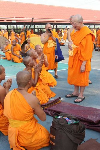 ภาพ No.9620:ประมวลภาพธุดงค์ธรรมชัย ปีที่ 3 วันที่ 4 มกราคม พ.ศ.2557