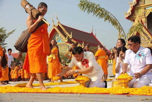 ภาพ No.9737:ประมวลภาพธุดงค์ธรรมชัย ปีที่ 3 วันที่ 6 มกราคม พ.ศ.2557