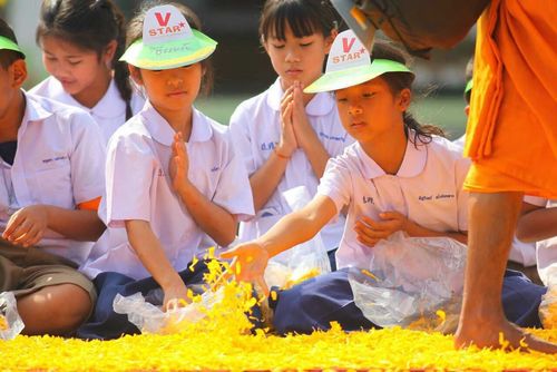 ภาพ No.9751:ประมวลภาพธุดงค์ธรรมชัย ปีที่ 3 วันที่ 6 มกราคม พ.ศ.2557