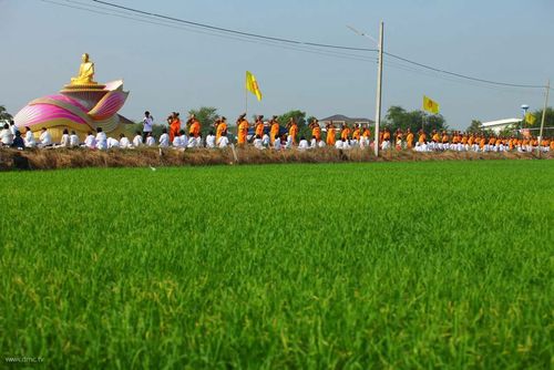 ภาพ No.9717:ประมวลภาพธุดงค์ธรรมชัย ปีที่ 3 วันที่ 6 มกราคม พ.ศ.2557