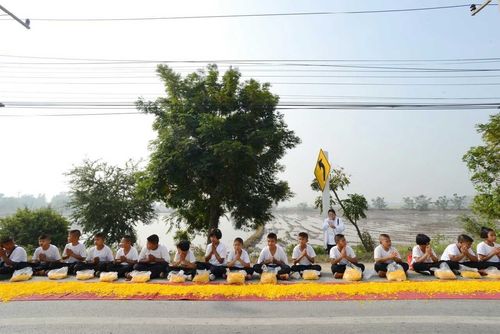 ภาพ No.9777: ประมวลภาพธุดงค์ธรรมชัย ปีที่ 3 วันที่  7 มกราคม พ.ศ.2557