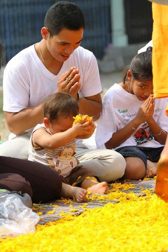 ภาพ No.9822: ประมวลภาพธุดงค์ธรรมชัย ปีที่ 3 วันที่  7 มกราคม พ.ศ.2557