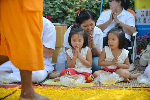 ภาพ No.9937: ประมวลภาพธุดงค์ธรรมชัย ปีที่ 3 วันที่ 10 มกราคม พ.ศ.2557