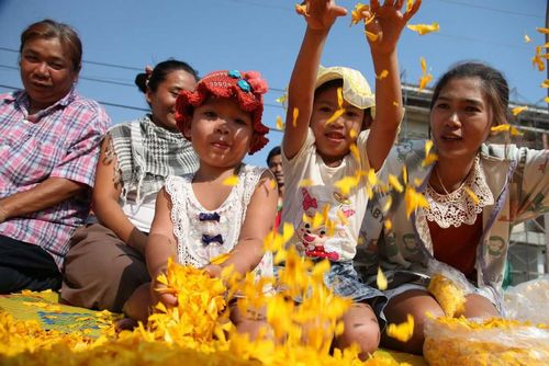 ภาพ No.9944: ประมวลภาพธุดงค์ธรรมชัย ปีที่ 3 วันที่ 10 มกราคม พ.ศ.2557