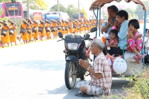 ภาพ No.9995:ประมวลภาพธุดงค์ธรรมชัย ปีที่ 3 วันที่ 11 มกราคม พ.ศ.2557