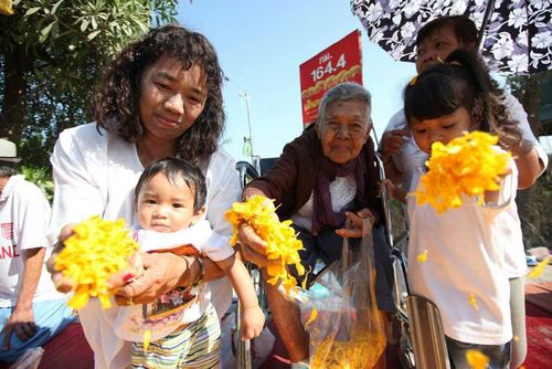 ภาพ No.10048:ประมวลภาพธุดงค์ธรรมชัย ปีที่ 3 วันที่ 13 มกราคม พ.ศ.2557