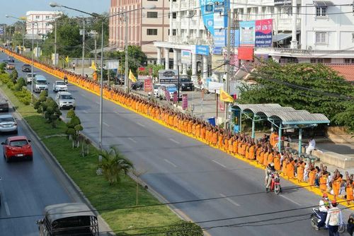 ภาพ No.10069:ประมวลภาพธุดงค์ธรรมชัย ปีที่ 3 วันที่ 13 มกราคม พ.ศ.2557