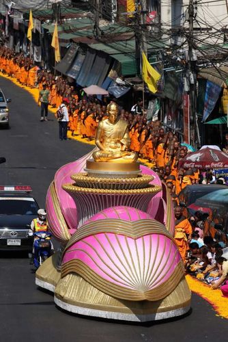 ภาพ No.10101:ประมวลภาพธุดงค์ธรรมชัย ปีที่ 3 วันที่ 14 มกราคม พ.ศ.2557