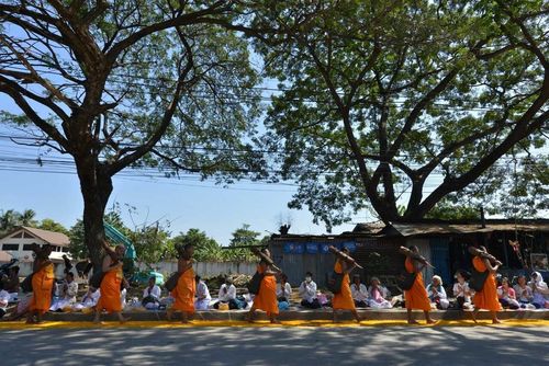 ภาพ No.10109:ประมวลภาพธุดงค์ธรรมชัย ปีที่ 3 วันที่ 14 มกราคม พ.ศ.2557