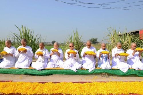 ภาพ No.10236:ประมวลภาพธุดงค์ธรรมชัย ปีที่ 3 วันที่ 17 มกราคม พ.ศ.2557