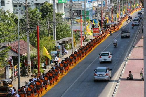ภาพ No.10472:ประมวลภาพธุดงค์ธรรมชัย ปีที่ 3 วันที่ 21 มกราคม พ.ศ.2557