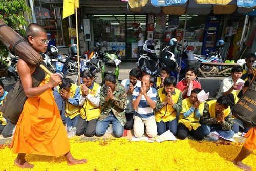 ภาพ No.10489:ประมวลภาพธุดงค์ธรรมชัย ปีที่ 3 วันที่ 22 มกราคม พ.ศ.2557