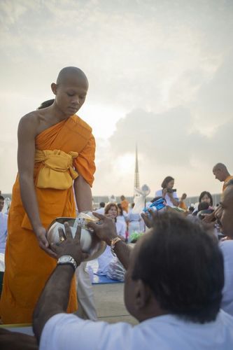 ภาพ No.10742:ประมวลภาพวันมาฆบูชา ประจำปี พ.ศ.2557 ณ วัดพระธรรมกาย