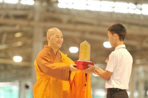 ภาพ No.10759:ประมวลภาพวันมาฆบูชา ประจำปี พ.ศ.2557 ณ วัดพระธรรมกาย
