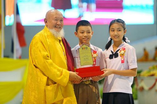 ภาพ No.10761:ประมวลภาพวันมาฆบูชา ประจำปี พ.ศ.2557 ณ วัดพระธรรมกาย