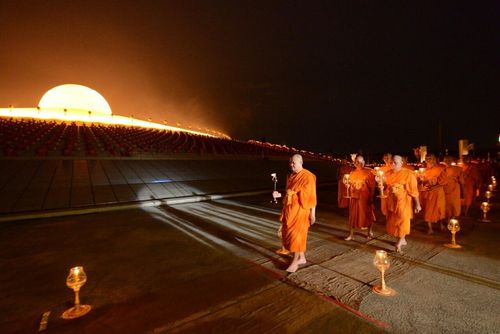ภาพ No.10785:ประมวลภาพวันมาฆบูชา ประจำปี พ.ศ.2557 ณ วัดพระธรรมกาย