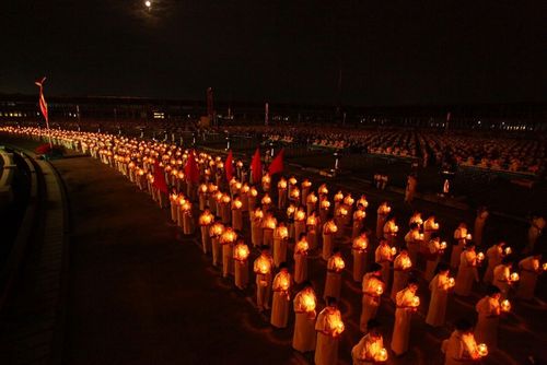 ภาพ No.10788:ประมวลภาพวันมาฆบูชา ประจำปี พ.ศ.2557 ณ วัดพระธรรมกาย