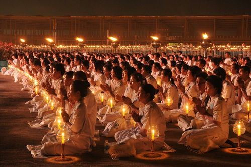 ภาพ No.10802:ประมวลภาพวันมาฆบูชา ประจำปี พ.ศ.2557 ณ วัดพระธรรมกาย