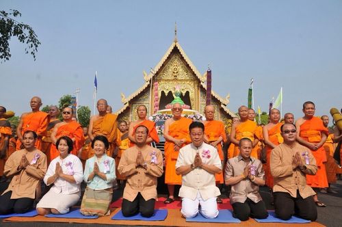 ภาพ No.10995:ประมวลภาพธุดงค์อัญเชิญพระบรมธาตุใจกลางเมืองเชียงใหม่