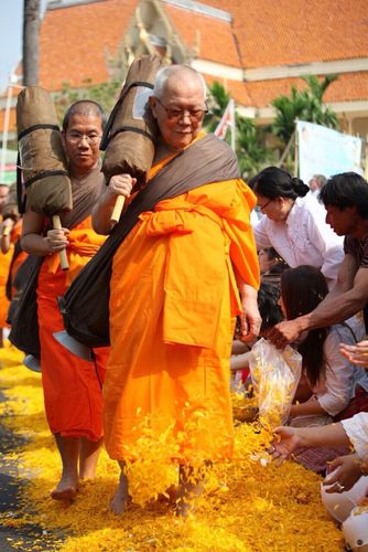 ภาพ No.10996:ประมวลภาพธุดงค์อัญเชิญพระบรมธาตุใจกลางเมืองเชียงใหม่