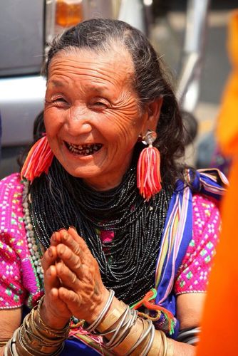 ภาพ No.11004:ประมวลภาพธุดงค์อัญเชิญพระบรมธาตุใจกลางเมืองเชียงใหม่