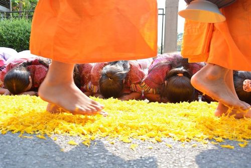 ภาพ No.11007:ประมวลภาพธุดงค์อัญเชิญพระบรมธาตุใจกลางเมืองเชียงใหม่