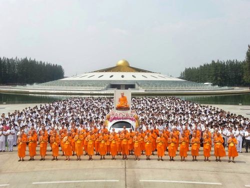 ประมวลภาพพิธีอัญเชิญรูปเหมือนพระมงคลเทพมุนีไปประดิษฐาน ณ วัดตาก้อง