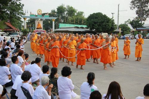 ภาพ No.11067:ประมวลภาพพิธีอัญเชิญรูปเหมือนพระมงคลเทพมุนีไปประดิษฐาน ณ วัดตาก้อง