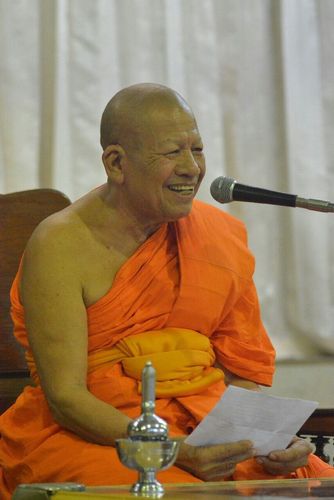 ภาพ No.11077:ประมวลภาพพิธีอัญเชิญรูปเหมือนพระมงคลเทพมุนีไปประดิษฐาน ณ วัดตาก้อง