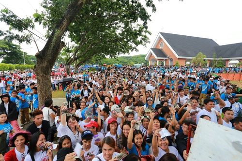 ภาพ No.11115:ประมวลภาพพิธีจุดประทีปเพื่อสันติภาพโลกครั้งที่ 2 ที่ประเทศฟิลิปปินส์