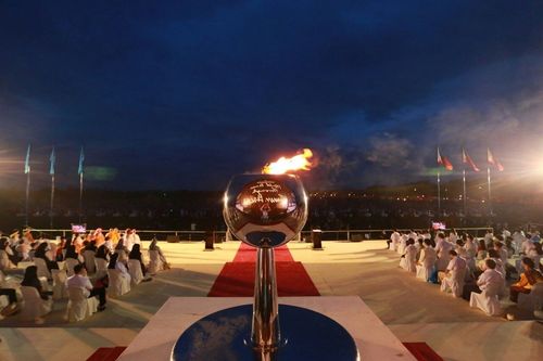 ภาพ No.11093:ประมวลภาพพิธีจุดประทีปเพื่อสันติภาพโลกครั้งที่ 2 ที่ประเทศฟิลิปปินส์