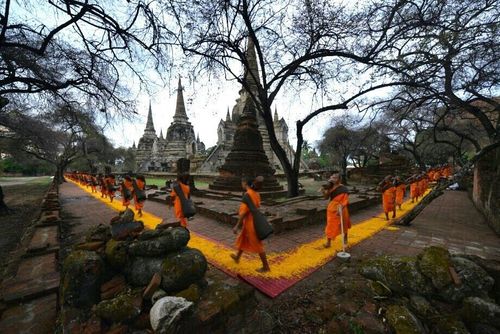 ภาพ No.11230:ประมวลภาพธุดงค์ธรรมชัยอัญเชิญพระบรมธาตุ วันที่ 7 พ.ค. 2557 จ.พระนครศรีอยุธยา