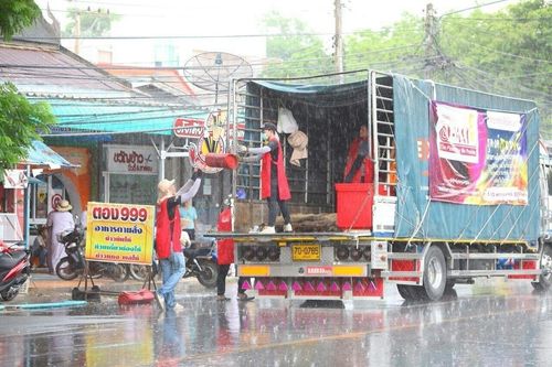 ภาพ No.11240:ประมวลภาพธุดงค์ธรรมชัยอัญเชิญพระบรมธาตุ วันที่ 7 พ.ค. 2557 จ.พระนครศรีอยุธยา